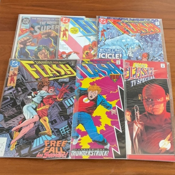 Bundle of 6 1990s DC Comics Mostly Flash - Picture 1 of 4